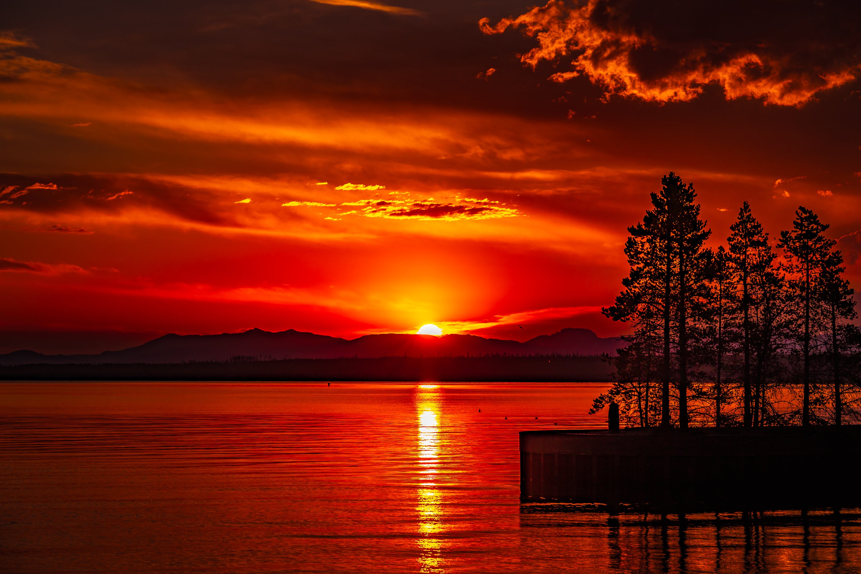 Al G. - Glacier, Yellowstone & Grand Tetons - Sunrise at Yellowstone Lake